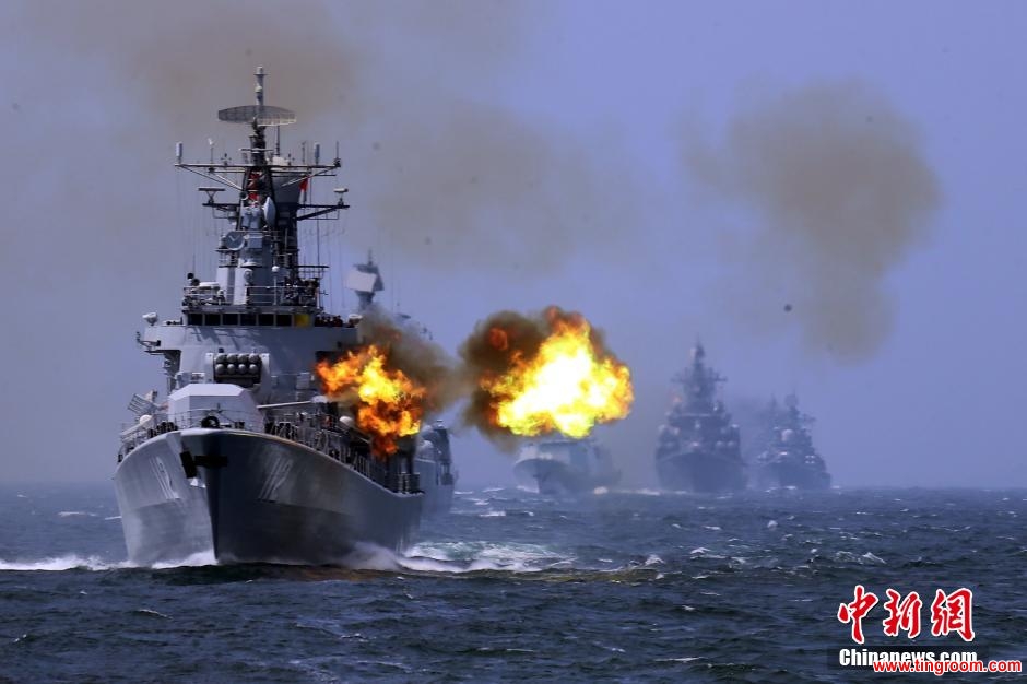 The Chinese and Russian navies have concluded their live-fire drills in the East China Sea.