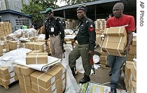 Troops guard election office in Lagos, Nigeria