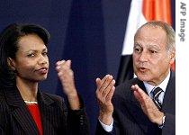 Condoleezza Rice and Egyptian Foreign Minister Ahmed Abul Gheit gesture during a a href=