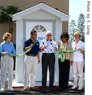 President Jimmy Carter, center, announce the 2007 'Jimmy Carter Work Project' during an official ribbon-cutting ceremony in Los Angeles, 31 a href=