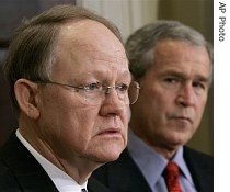 Mike McConnell makes remarks as he is introduced by President Bush in the Roosevelt Room of the White House